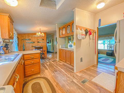 64630 Cassopolis Rd, Cassopolis, MI 49031 photo 5