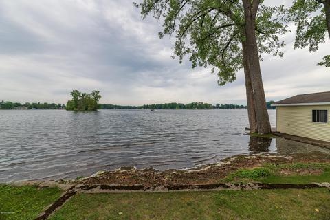 12201 Islandview Dr, Plainwell, MI 49080 photo 70