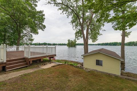 12201 Islandview Dr, Plainwell, MI 49080 photo 59