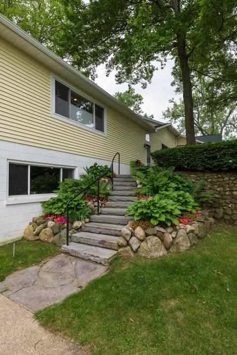 12201 Islandview Dr, Plainwell, MI 49080 photo 54
