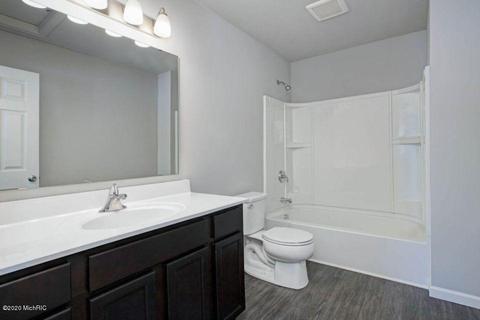 59609 Silvergrass Dr, Mattawan, MI 49071 photo 13