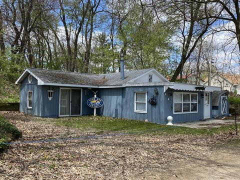 4660 Newell Dr, Reading, MI 49274 photo 1