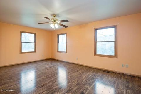 16481 Three Oaks Rd, Three Oaks, MI 49128 photo 6