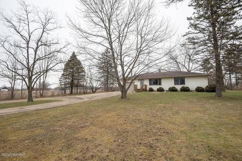 16481 Three Oaks Rd, Three Oaks, MI 49128 photo 2