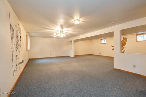 16481 Three Oaks Rd, Three Oaks, MI 49128 photo 9