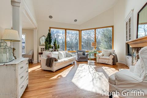 6060 Sagebrook Dr NE, Ada, MI 49301 photo 7
