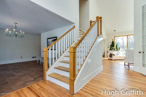 6060 Sagebrook Dr NE, Ada, MI 49301 photo 5
