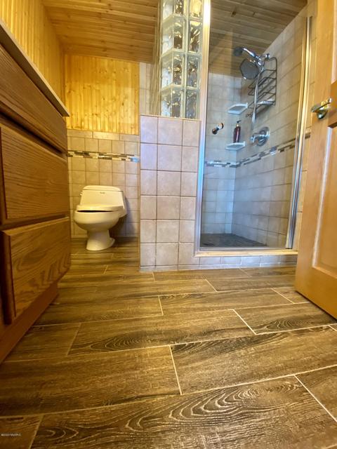 20555 E Michigan Ave, Marshall, MI 49068 photo 28