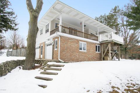 723 N 22nd Ave, Mears, MI 49436 photo 8