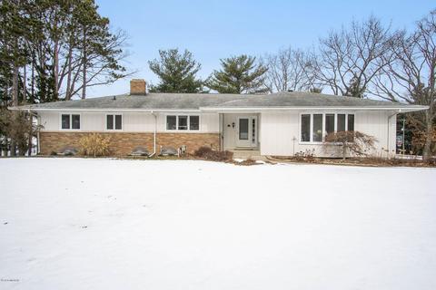723 N 22nd Ave, Mears, MI 49436 photo 5