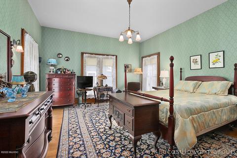 218 E Washington St, Ionia, MI 48846 photo 28
