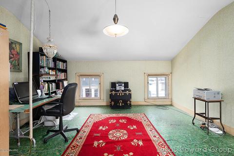 218 E Washington St, Ionia, MI 48846 photo 31