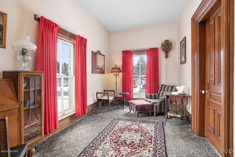 218 E Washington St, Ionia, MI 48846 photo 26