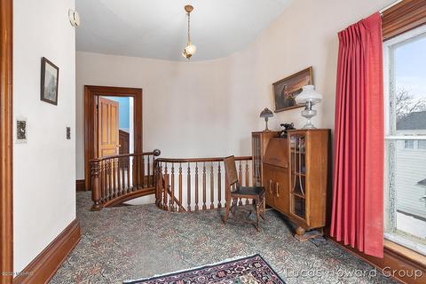 218 E Washington St, Ionia, MI 48846 photo 25