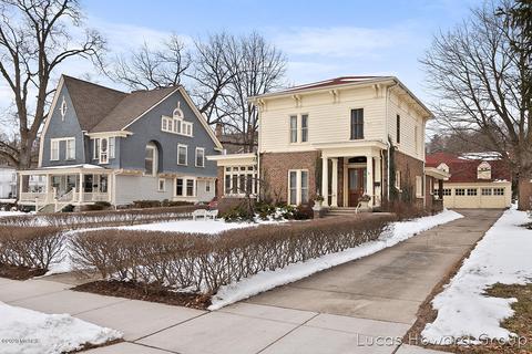 218 E Washington St, Ionia, MI 48846 photo 3
