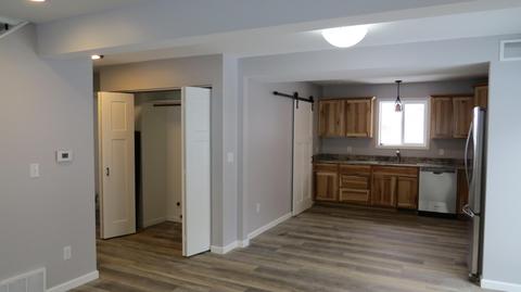 639 Glenview Cir, Plainwell, MI 49080 photo 4