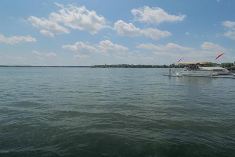 2630 E Shore Dr, Portage, MI 49002 photo 4