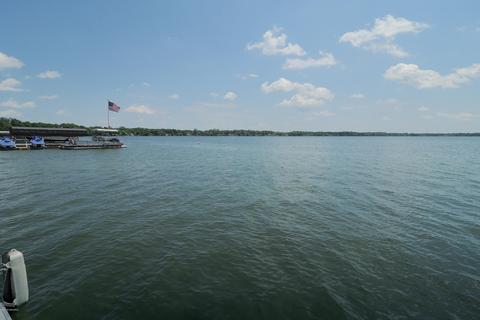 2630 E Shore Dr, Portage, MI 49002 photo 3