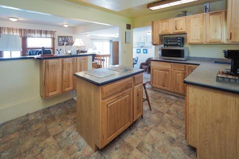2630 E Shore Dr, Portage, MI 49002 photo 13