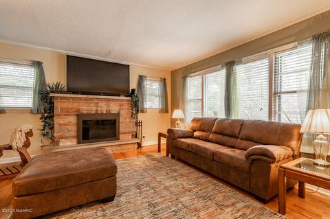 1217 Verona Rd, Marshall, MI 49068 photo 6