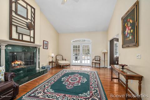 7410 Pine Bluff Dr, Spring Lake, MI 49456 photo 12
