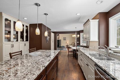 7410 Pine Bluff Dr, Spring Lake, MI 49456 photo 7