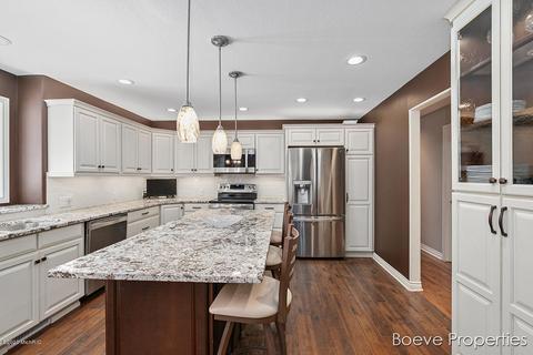 7410 Pine Bluff Dr, Spring Lake, MI 49456 photo 6