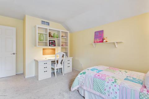 1239 Oakhampton Rd, Holland, MI 49424 photo 26