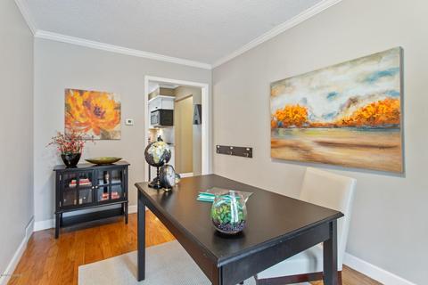 1239 Oakhampton Rd, Holland, MI 49424 photo 9