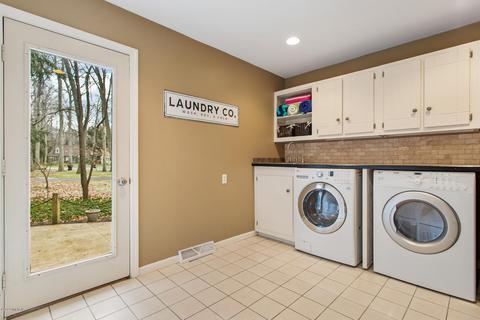1239 Oakhampton Rd, Holland, MI 49424 photo 22