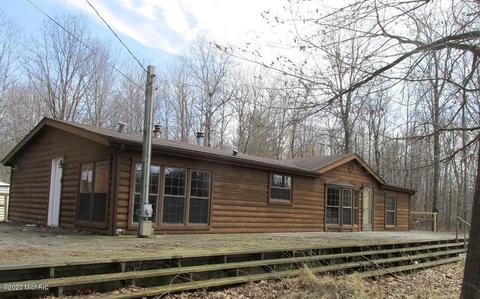 11522 N Lakeside Trl, Shepherd, MI 48883 photo 1
