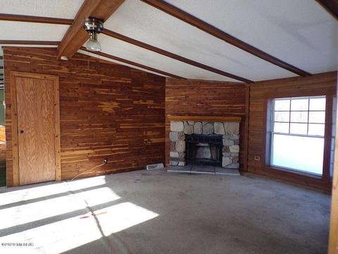 11522 N Lakeside Trl, Shepherd, MI 48883 photo 7