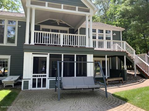 4464 Queens Way, Gladwin, MI 48624 photo 2