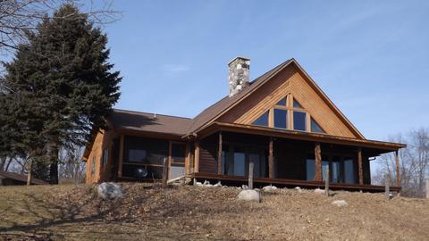 7450 N Montcalm Ave, Belding, MI 48809 photo 1