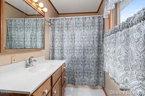1685 Gee Dr SE, Lowell, MI 49331 photo 25