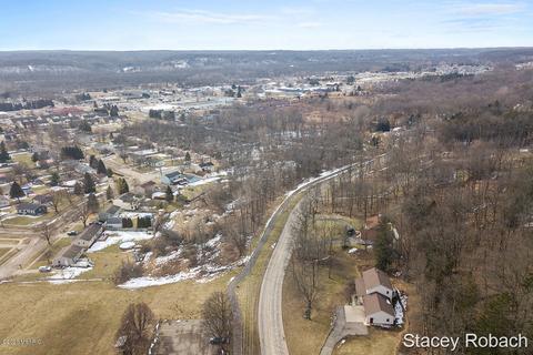 1685 Gee Dr SE, Lowell, MI 49331 photo 39