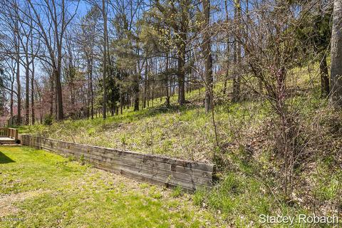 1685 Gee Dr SE, Lowell, MI 49331 photo 29