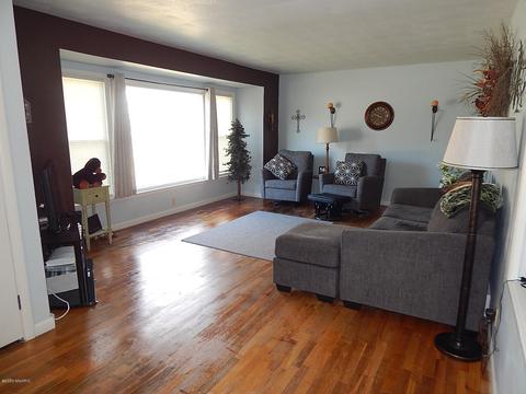 1301 E Hatch St, Sturgis, MI 49091 photo 9