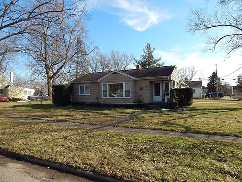 1301 E Hatch St, Sturgis, MI 49091 photo 2