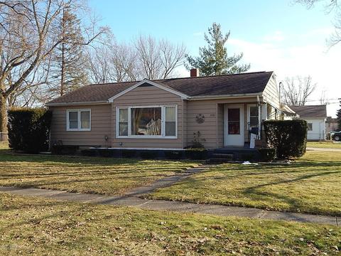 1301 E Hatch St, Sturgis, MI 49091 photo 1