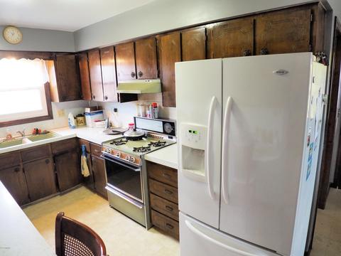 4115 18th St, Dorr, MI 49323 photo 2