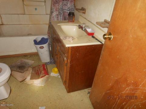 2894 W Sidney Rd, Sidney, MI 48885 photo 8