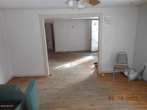 2894 W Sidney Rd, Sidney, MI 48885 photo 3