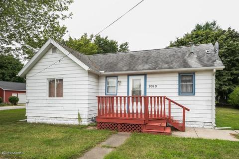 9010 Third St, Baroda, MI 49101 photo 1
