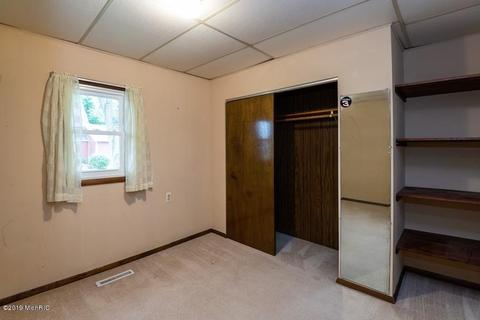 9010 Third St, Baroda, MI 49101 photo 11