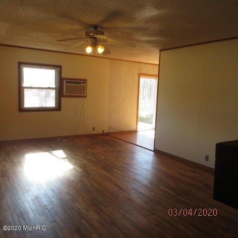 6184 Becht Rd, Coloma, MI 49038 photo 6
