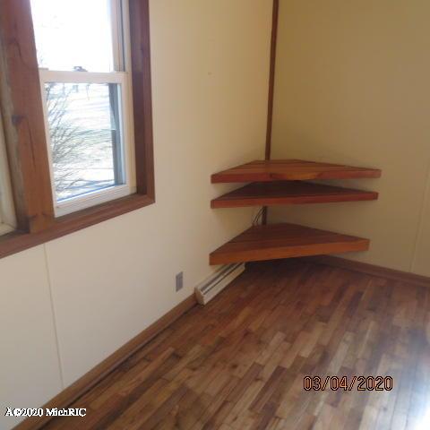 6184 Becht Rd, Coloma, MI 49038 photo 7
