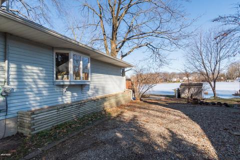 11323 Sunset Point Dr, Plainwell, MI 49080 photo 32