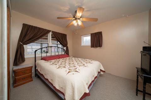 144 4th St, Plainwell, MI 49080 photo 18