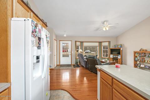 556 Atkinson St, Sparta, MI 49345 photo 7